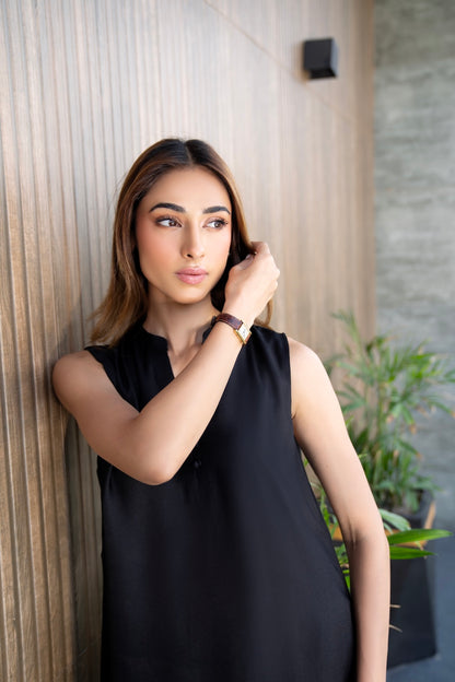 Sleek Black | Crepe