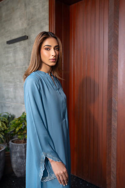 Blue Capri | Crepe