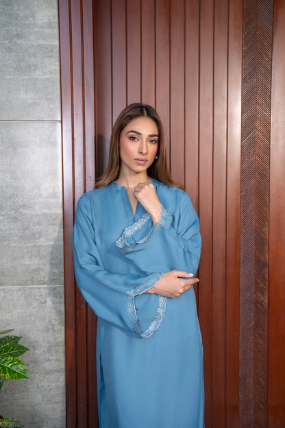 Blue Capri | Crepe